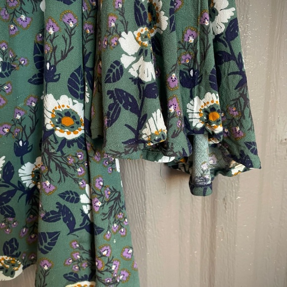 Free People Magic Mystery Tunic Dress Floral Bell Sleeve Boho Peasant sz S - Picture 14 of 16